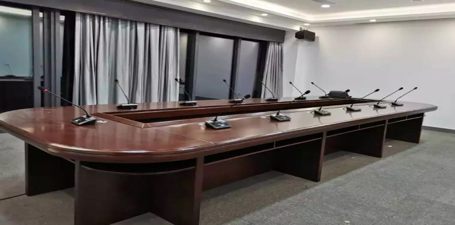 ��ʵ����̨����